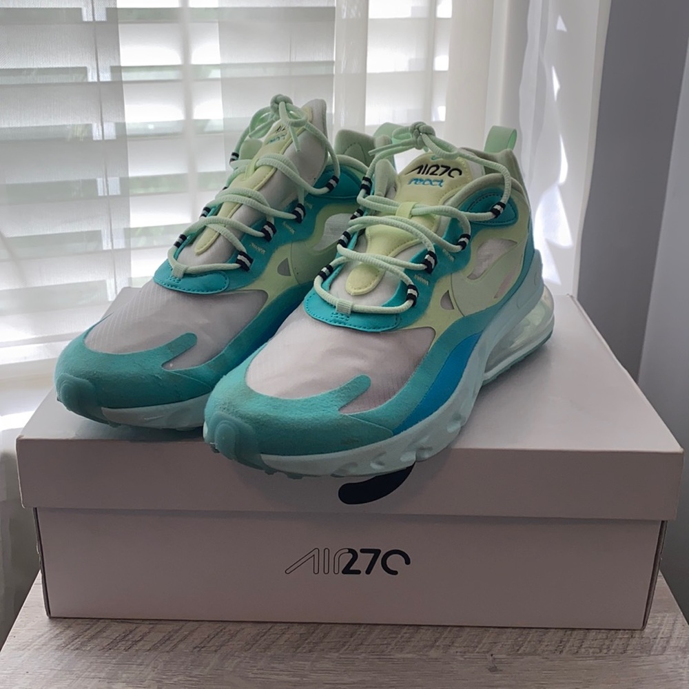 Nike Air Max 270 REACT